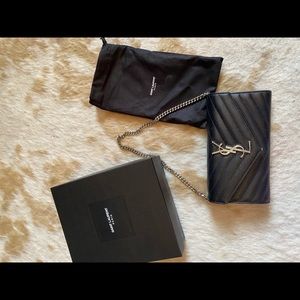 Ysl wallet with chain